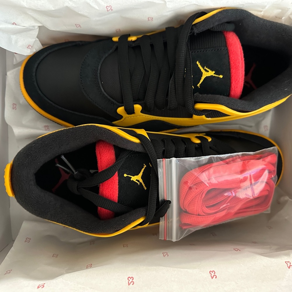 Jordan AJ 4 RM